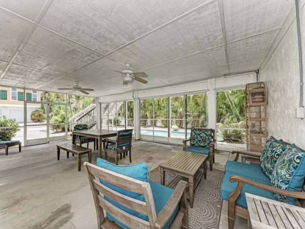 Three Bedroom Pool Duplex in Holmes Beach